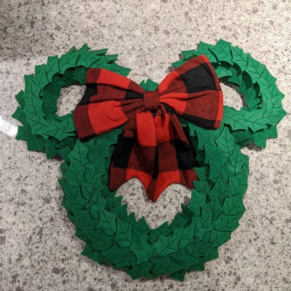 Disney Parks Yuletide Farmhouse Mickey Icon Plush Holiday Wreath - Picture 3 of 4